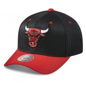 Original Casquette Mitchell & Ness Team Logo 2-tone 110 Snapback Chicago Bulls Noir