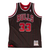 Vente Privée Maillot NBA Scottie Pippen Chicago Bulls 1995-96 Authentic Mitchell&Ness Noir