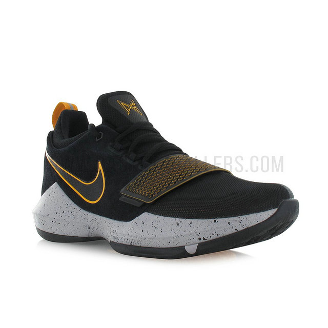 Nike PG 1 Gold Noir